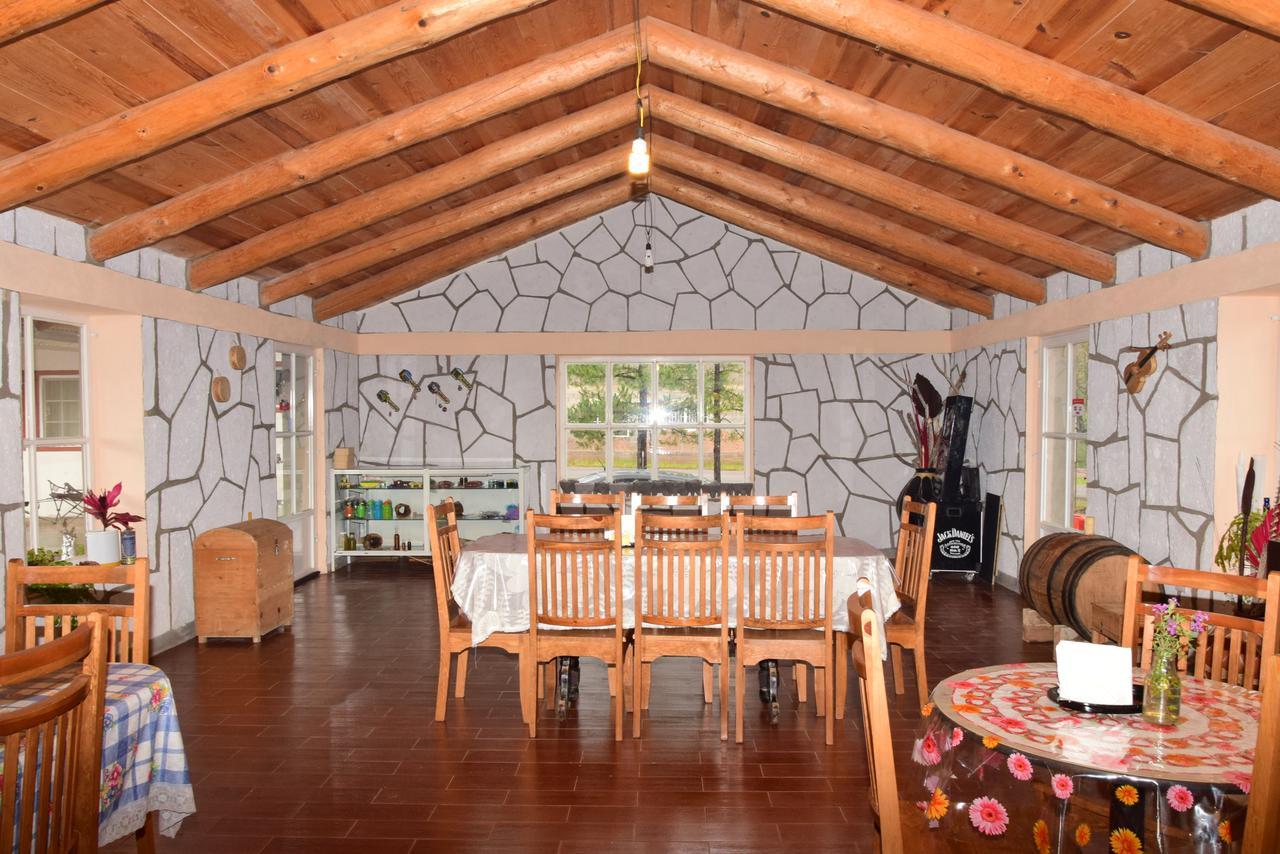 Cabanas Los Portales Barrancas Del Cobre Areponapuchi Exterior foto